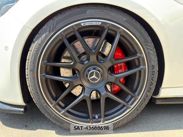 Mercedes Benz E-CLASS 2019-07 8301565-31