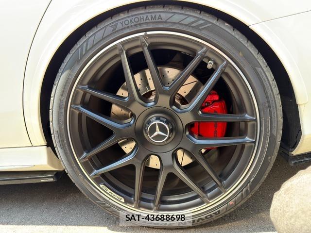Mercedes Benz E-CLASS 2019-07 8301565-32