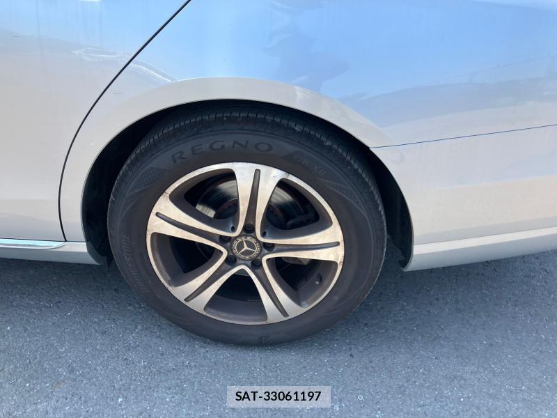 Mercedes Benz E-CLASS 2018 1274021-35