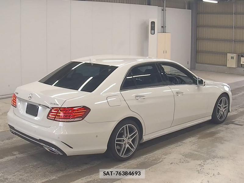 Mercedes Benz E-CLASS 2015-09 7228223-1