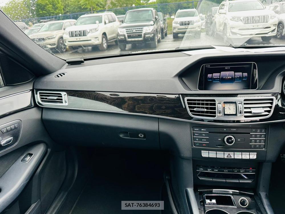 Mercedes Benz E-CLASS 2015-09 7228223-16