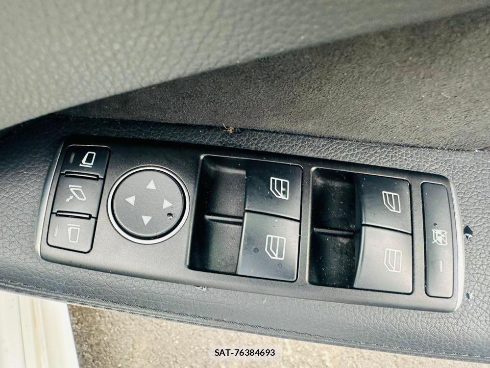 Mercedes Benz E-CLASS 2015-09 7228223-20