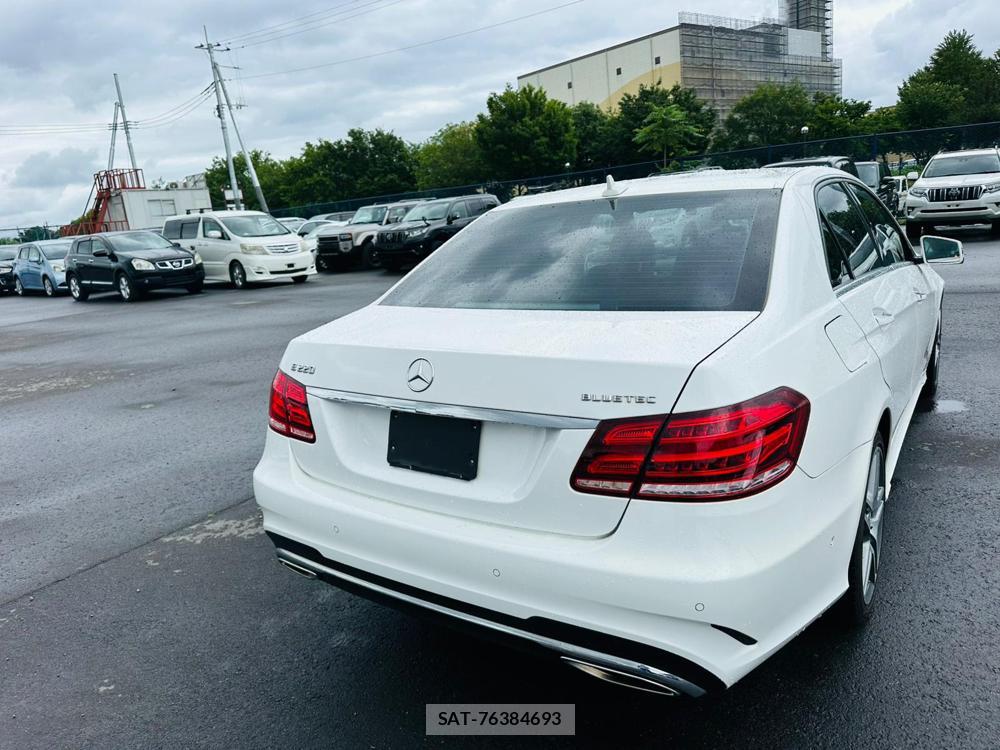 Mercedes Benz E-CLASS 2015-09 7228223-4
