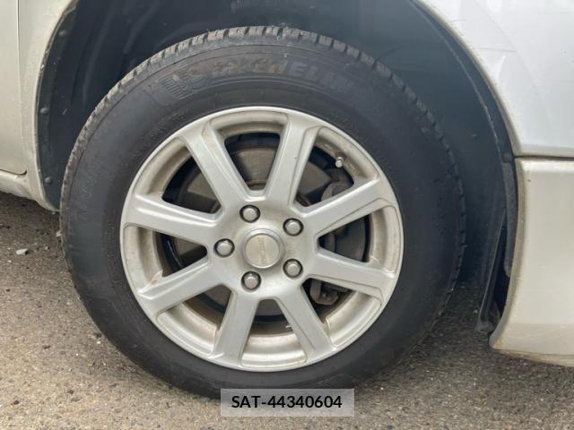 Nissan E-NV200 VAN 2015-06 7326938-26
