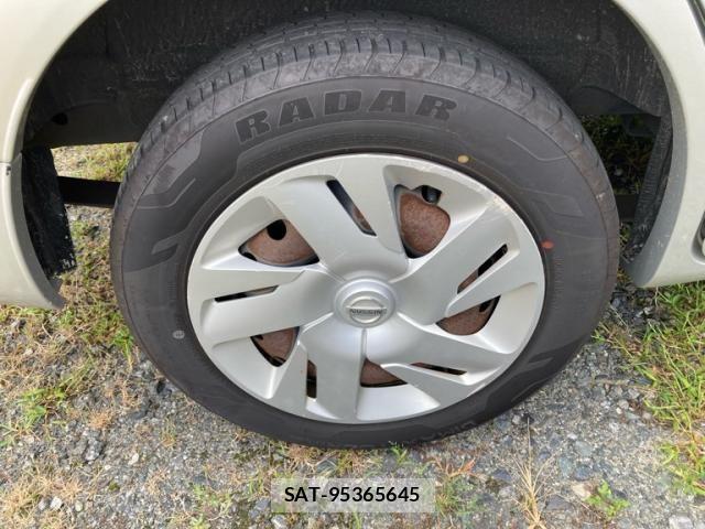 Nissan E-NV200 VAN 2015-12 8883587-9