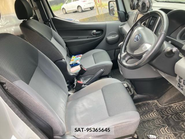 Nissan E-NV200 VAN 2015-12 8883587-12