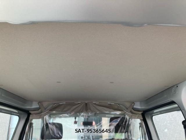 Nissan E-NV200 VAN 2015-12 8883587-15