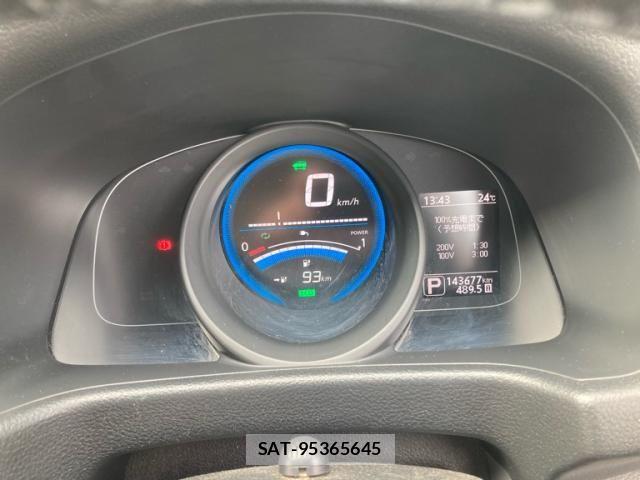 Nissan E-NV200 VAN 2015-12 8883587-24
