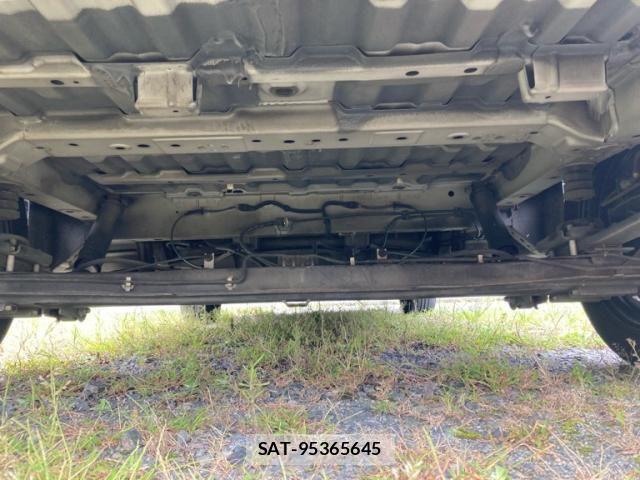 Nissan E-NV200 VAN 2015-12 8883587-6