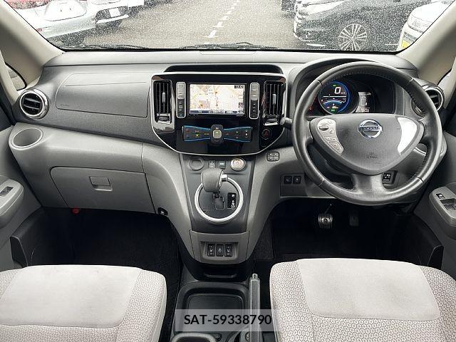 Nissan e-NV200 Wagon 2015-09 8658966-1