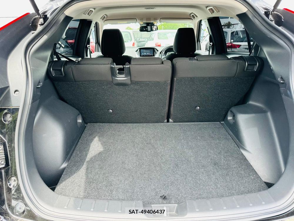 Mitsubishi ECLIPSE CROSS 2019-04 6339338-24