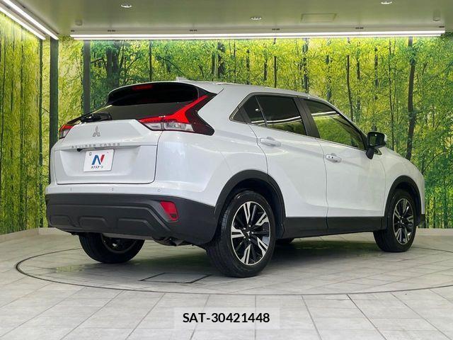 Mitsubishi ECLIPSE CROSS 2023-12 1220471-17