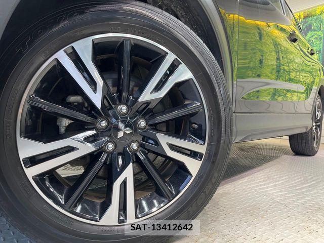 Mitsubishi ECLIPSE CROSS 2023-12 1227826-12