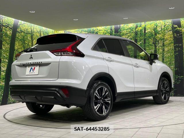 Mitsubishi ECLIPSE CROSS 2023-12 1275611-17