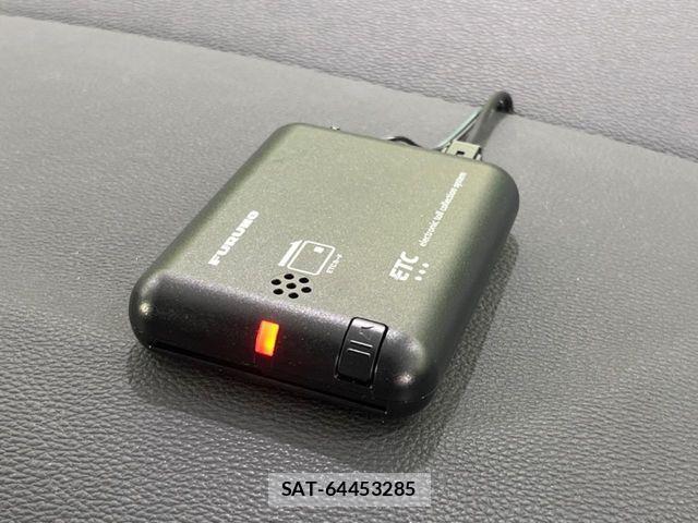 Mitsubishi ECLIPSE CROSS 2023-12 1275611-6