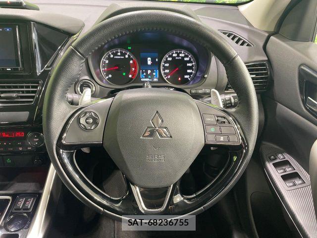 Mitsubishi ECLIPSE CROSS 2023-12 1301520-7