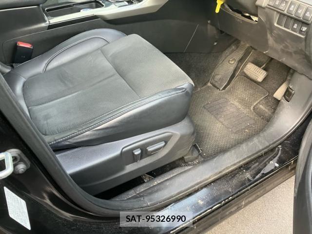 Mitsubishi ECLIPSE CROSS 2022-03 7217807-15