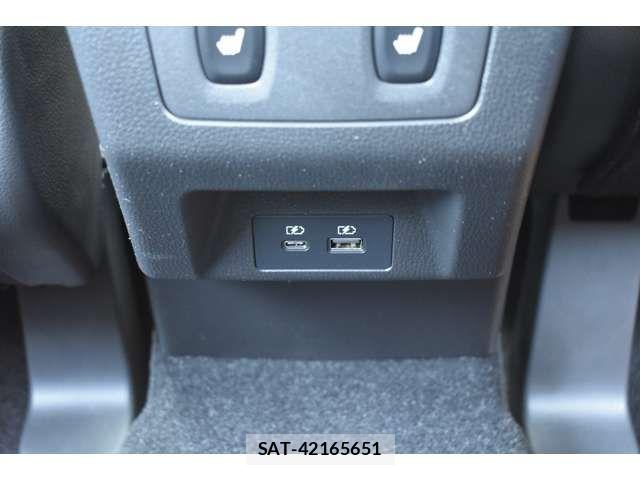 Mitsubishi ECLIPSE CROSS 2025-02 7217810-6