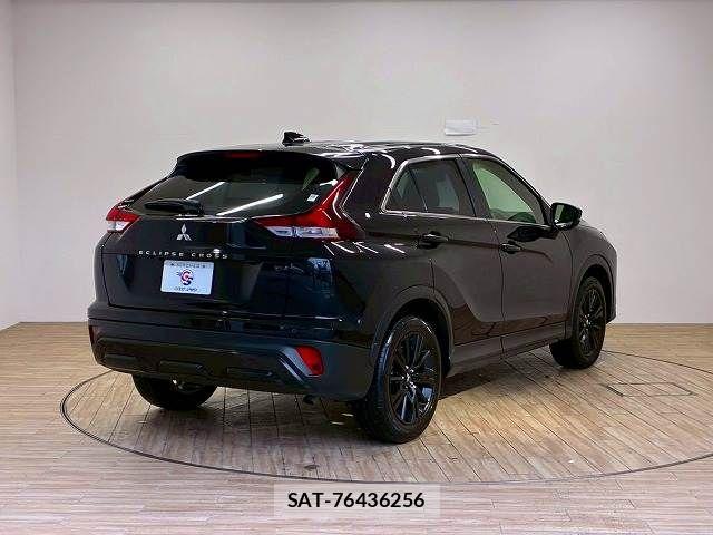 Mitsubishi ECLIPSE CROSS 2024-12 7357610-16
