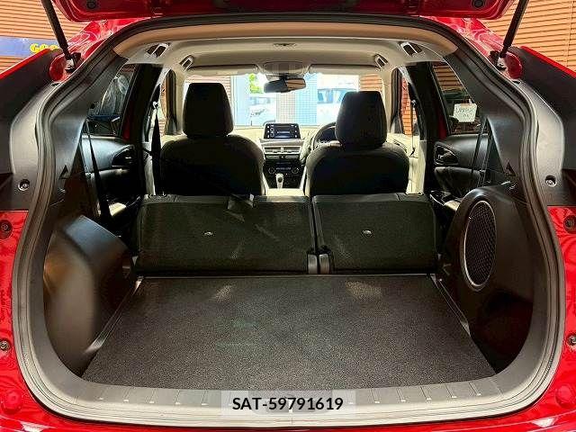 Mitsubishi ECLIPSE CROSS 2018-03 7357612-19