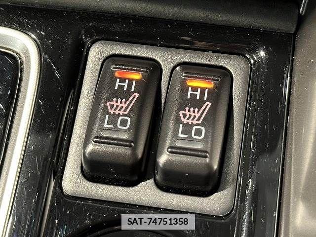 Mitsubishi ECLIPSE CROSS 2024-11 7961350-6