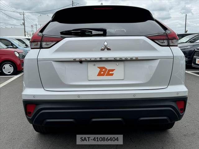 Mitsubishi ECLIPSE CROSS 2023-09 7979102-13