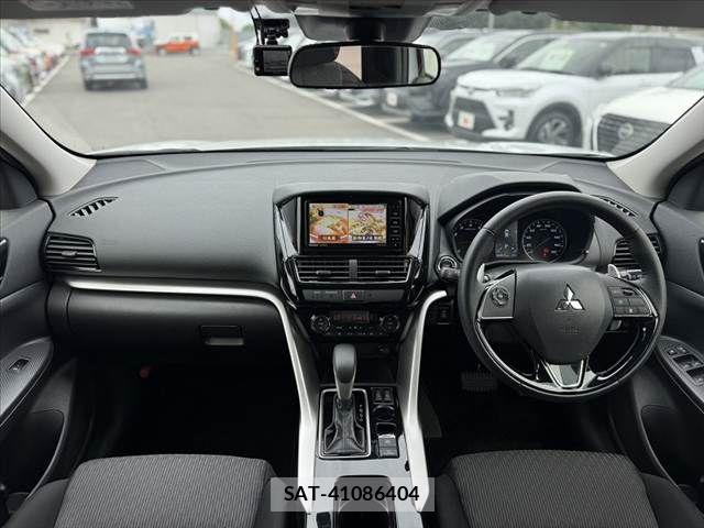 Mitsubishi ECLIPSE CROSS 2023-09 7979102-1