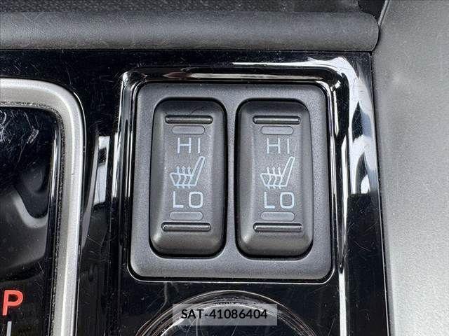 Mitsubishi ECLIPSE CROSS 2023-09 7979102-4