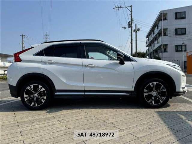 Mitsubishi ECLIPSE CROSS 2019-09 8207357-11