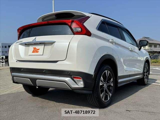 Mitsubishi ECLIPSE CROSS 2019-09 8207357-14