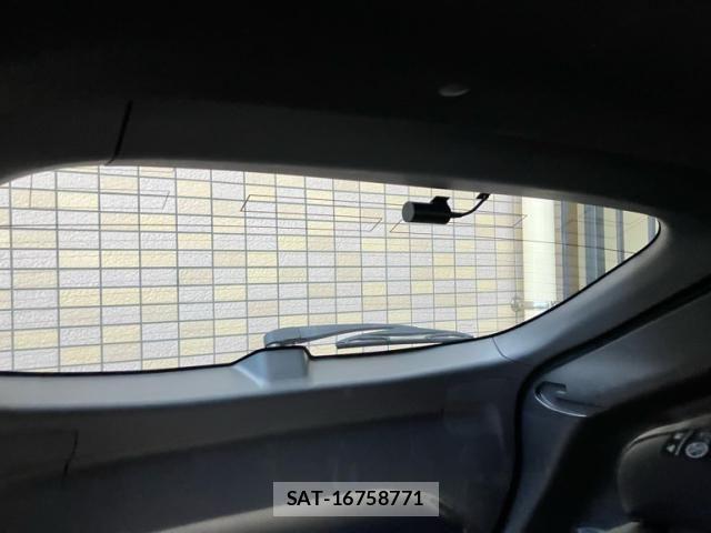 Mitsubishi ECLIPSE CROSS 2021-08 8314276-14