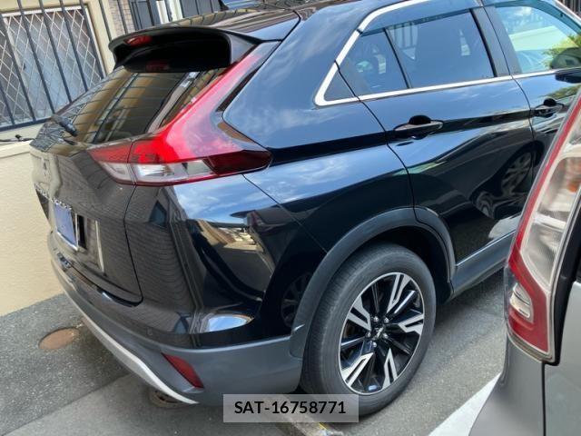 Mitsubishi ECLIPSE CROSS 2021-08 8314276-2