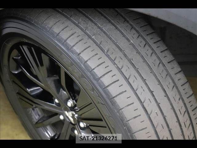 Mitsubishi ECLIPSE CROSS 2020-06 8412137-23