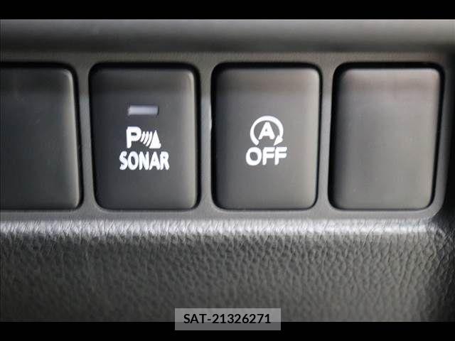 Mitsubishi ECLIPSE CROSS 2020-06 8412137-5
