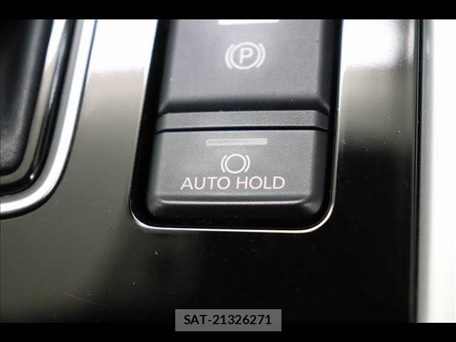 Mitsubishi ECLIPSE CROSS 2020-06 8412137-7