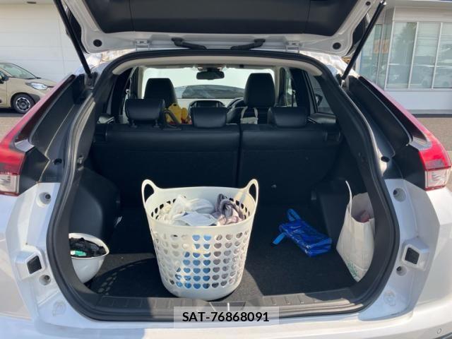 Mitsubishi ECLIPSE CROSS 2021-05 8524614-14
