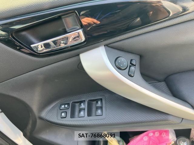 Mitsubishi ECLIPSE CROSS 2021-05 8524614-21