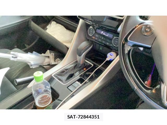 Mitsubishi ECLIPSE CROSS 2018-09 8658871-9