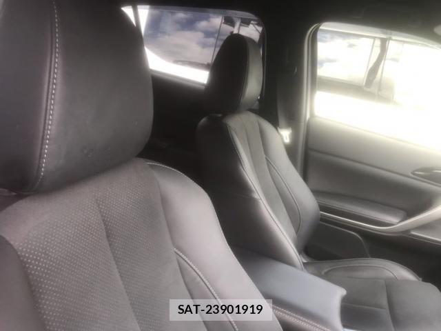 Mitsubishi ECLIPSE CROSS 2021-10 8658870-25