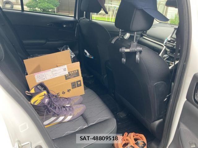 Mitsubishi ECLIPSE CROSS 2018-09 8666081-10