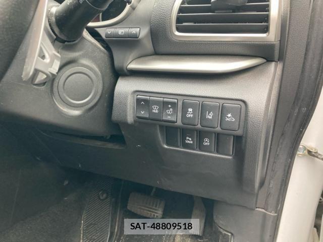 Mitsubishi ECLIPSE CROSS 2018-09 8666081-15