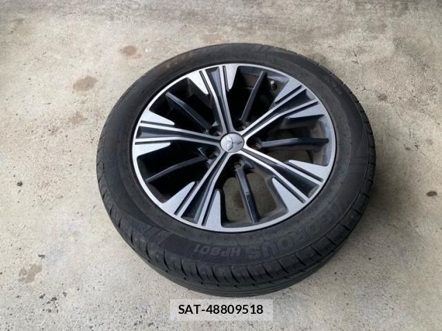Mitsubishi ECLIPSE CROSS 2018-09 8666081-6