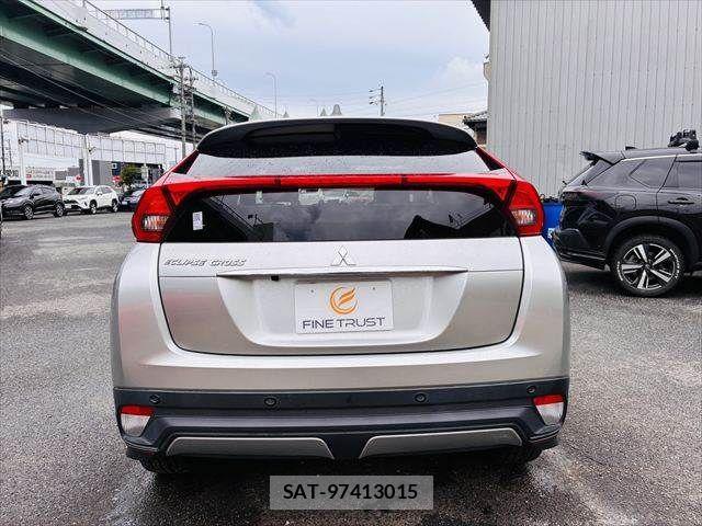 Mitsubishi ECLIPSE CROSS 2018-03 8741807-18
