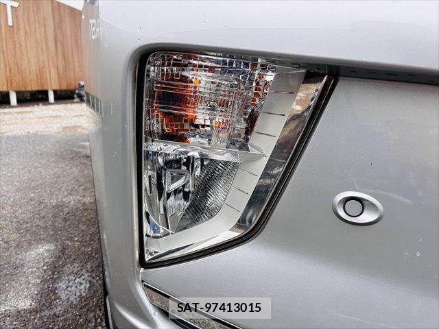 Mitsubishi ECLIPSE CROSS 2018-03 8741807-24
