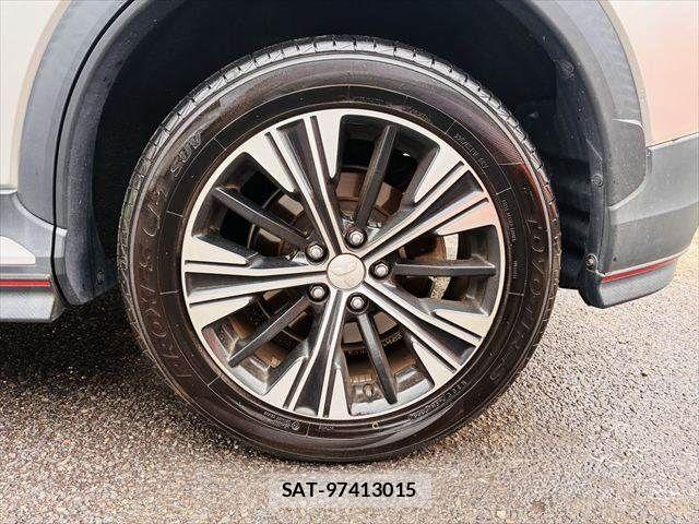 Mitsubishi ECLIPSE CROSS 2018-03 8741807-28