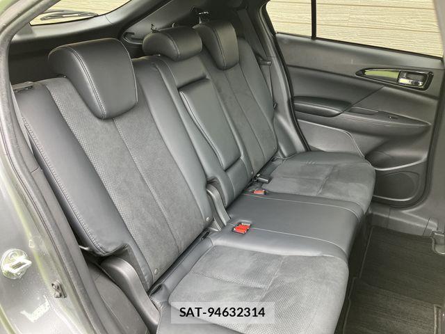 Mitsubishi ECLIPSE CROSS 2022-04 8870901-12