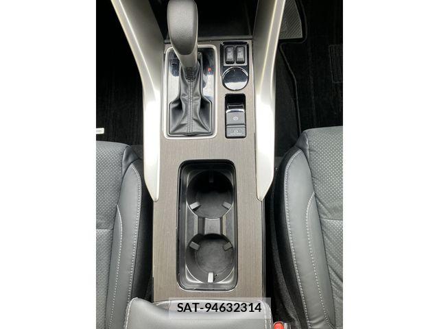 Mitsubishi ECLIPSE CROSS 2022-04 8870901-19