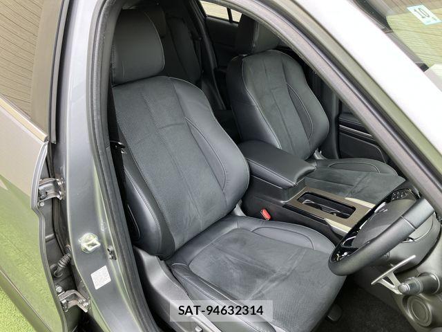 Mitsubishi ECLIPSE CROSS 2022-04 8870901-2