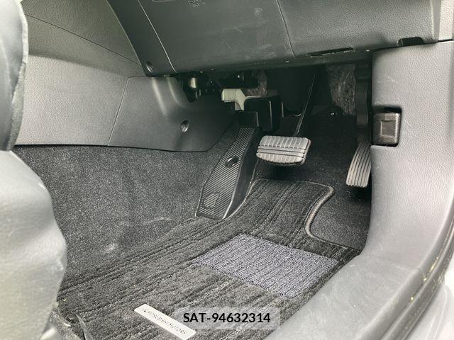 Mitsubishi ECLIPSE CROSS 2022-04 8870901-8