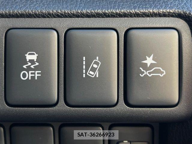Mitsubishi ECLIPSE CROSS 2024-03 6675784-5